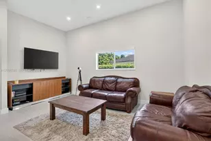 11811 SW 82nd Rd, Miami, FL 33156 - Photo 24