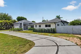 11811 SW 82nd Rd, Miami, FL 33156 - Photo 6