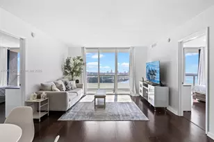 50 Biscayne Blvd, Miami, FL 33132 - Photo 6