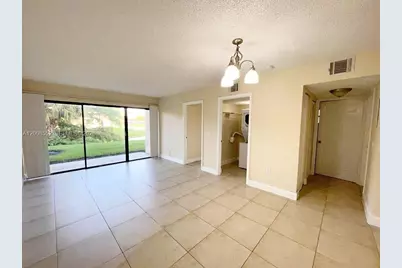 1522 Lake Crystal Dr #C, West Palm Beach, FL 33411 - Photo 4