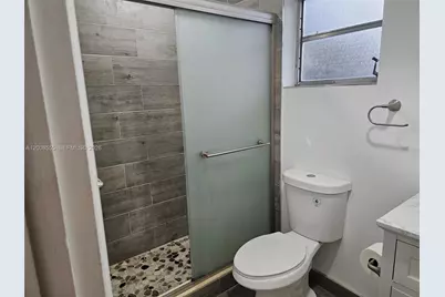 900 Tallwood Ave #207, Hollywood, FL 33021 - Photo 12