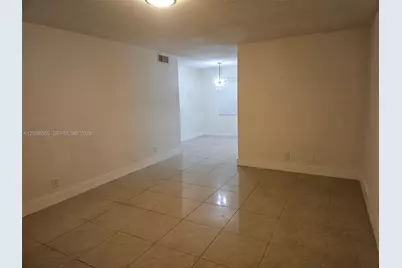 900 Tallwood Ave #207, Hollywood, FL 33021 - Photo 2