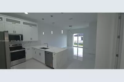 322/324 Poplar #22, Lehigh Acres, FL 33974 - Photo 8
