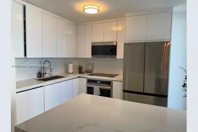 6301 Collins Ave #1608, Miami Beach, FL 33141 - Photo 4