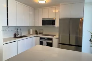 6301 Collins Ave, Miami Beach, FL 33141 - Photo 4