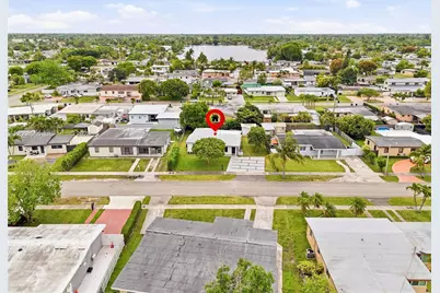 10860 SW 40th Ter, Miami, FL 33165 - Photo 32