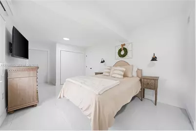 10860 SW 40th Ter, Miami, FL 33165 - Photo 18