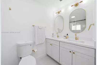 10860 SW 40th Ter, Miami, FL 33165 - Photo 20