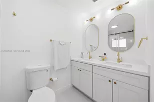 10860 SW 40th Terrace, Miami, FL 33165 - Photo 20