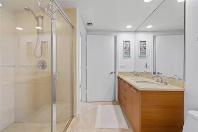 50 Biscayne Blvd #5402, Miami, FL 33132 - Photo 46