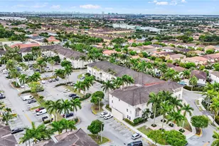 11501 NW 89th St, Doral, FL 33178 - Photo 8