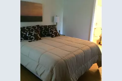 3050 Presidential Way #101, West Palm Beach, FL 33401 - Photo 8