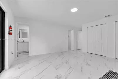 152 NW 18 St, Homestead, FL 33030 - Photo 10
