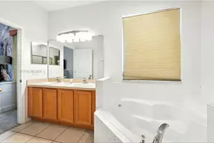8520 Sunrise Key Dr, Kissimmee, FL 34747 - Photo 14