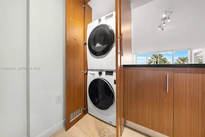 10275 Collins Ave #327, Bal Harbour, FL 33154 - Photo 12