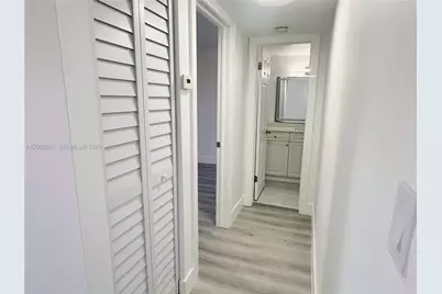 6095 W 18th Ave #S219, Hialeah, FL 33012 - Photo 18