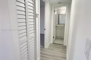 6095 W 18th Ave, Hialeah, FL 33012 - Photo 18