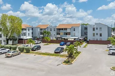 6095 W 18th Ave #S219, Hialeah, FL 33012 - Photo 4