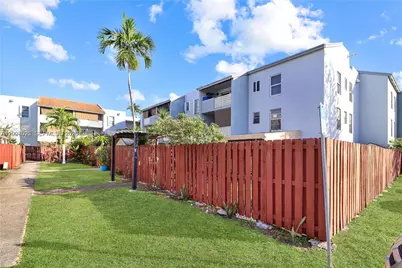 6095 W 18th Ave #S219, Hialeah, FL 33012 - Photo 6