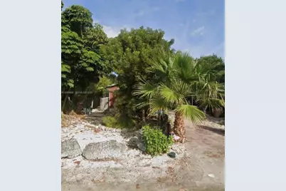 22963 Anne Bonny Ln, Sugarloaf, FL 33042 - Photo 1
