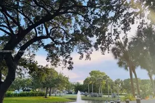 5800 Camino Del Sol, Boca Raton, FL 33433 - Photo 18