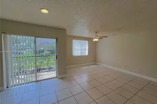 1253 SW 46th Ave, Pompano Beach, FL 33069 - Photo 12