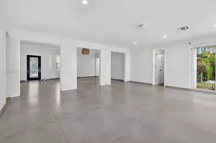 900 Tyler St, Hollywood, FL 33019 - Photo 10