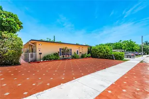 259 NE 111th St, Miami, FL 33161 - Photo 16
