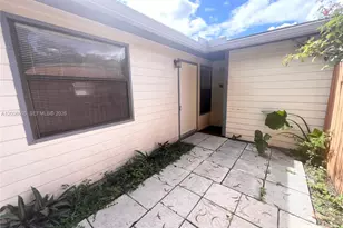 1832 My Pl, West Palm Beach, FL 33417 - Photo 10