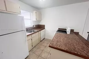 1832 My Pl, West Palm Beach, FL 33417 - Photo 2
