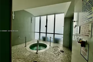 18101 Collins Ave, Sunny Isles Beach, FL 33160 - Photo 36