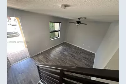 3211 SE 6th St, Homestead, FL 33033 - Photo 6