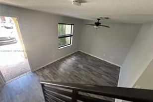 3211 SE 6th St, Homestead, FL 33033 - Photo 6