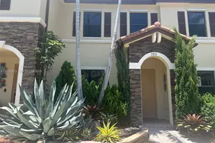 3211 SE 6th St, Homestead, FL 33033 - Photo 1