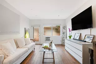 1050 Pennsylvania Ave, Miami Beach, FL 33139 - Photo 2