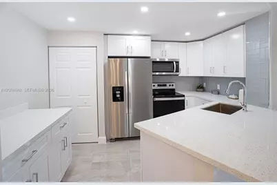 7527 S Oriole Blvd #101, Delray Beach, FL 33446 - Photo 1