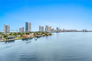 19101 NE 36th Ct, Aventura, FL 33180 - Photo 2