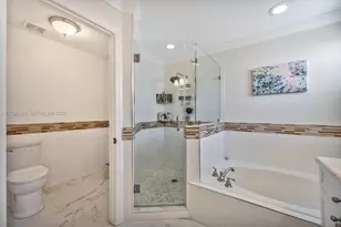 11263 NW 53rd Ln, Doral, FL 33178 - Photo 16
