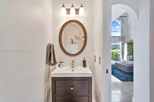 11263 NW 53rd Ln, Doral, FL 33178 - Photo 12