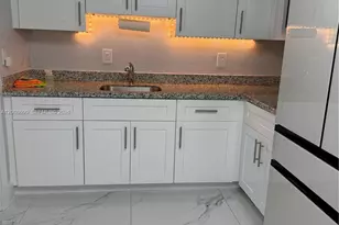 367 W 33rd St, Hialeah, FL 33012 - Photo 16