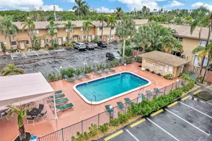 450 SE 7th St, Dania Beach, FL 33004 - Photo 40