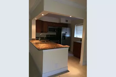 407 Gardens Dr #103, Pompano Beach, FL 33069 - Photo 2