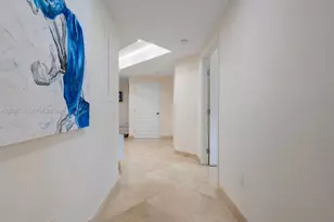 17555 Atlantic Blvd, Sunny Isles Beach, FL 33160 - Photo 44