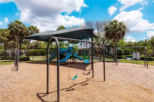 510 NW 207th Ave, Pembroke Pines, FL 33029 - Photo 54