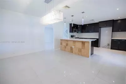 510 NW 207th Ave, Pembroke Pines, FL 33029 - Photo 6