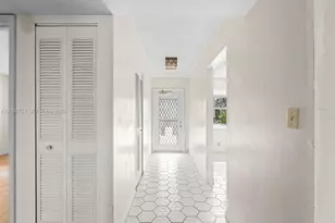 480 NW 76th Ave, Margate, FL 33063 - Photo 14
