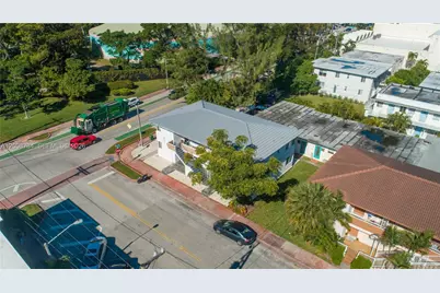 611 74th St, Miami Beach, FL 33141 - Photo 12
