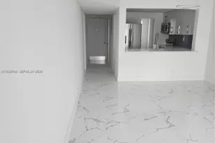 8010 N Colony Cir N, Tamarac, FL 33321 - Photo 6