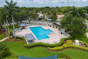 1919 Madeira Dr, Weston, FL 33327 - Photo 34
