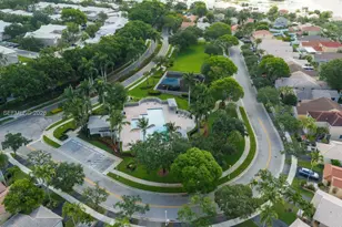 1919 Madeira Dr, Weston, FL 33327 - Photo 44